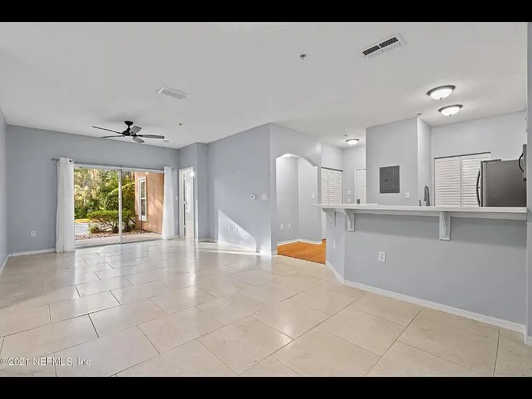 510 Florida Club Blvd — Photo 19