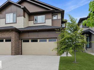 7258 Chivers Pl SW, Edmonton, AB T6W 4L4