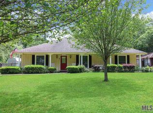 35300 Live Oak Cir, Denham Springs, LA 70706