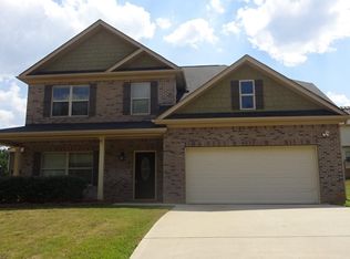 12327 Centerra Dr, Hampton, GA 30228