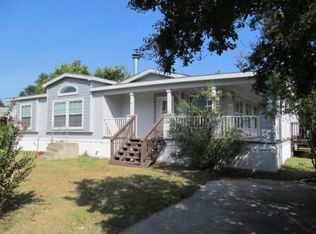 130 Melody Ln, New Braunfels, TX 78130