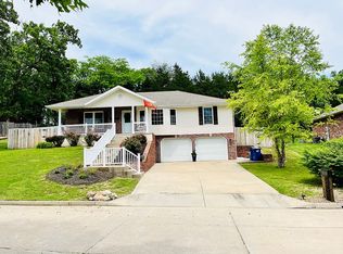 1325 Hoffman Dr, Jefferson City, MO 65101