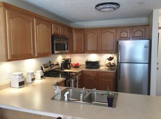 331 Creekside Dr, Morgantown, WV 26508