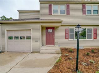441 Caromar Dr, Madison, WI 53711