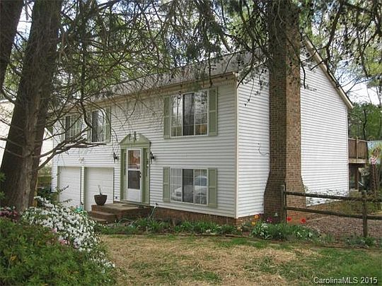 1st image of 6900 Wyndbend Ln