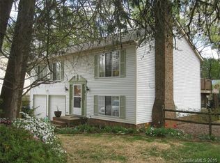 6900 Wyndbend Ln, Mint Hill, NC 28227