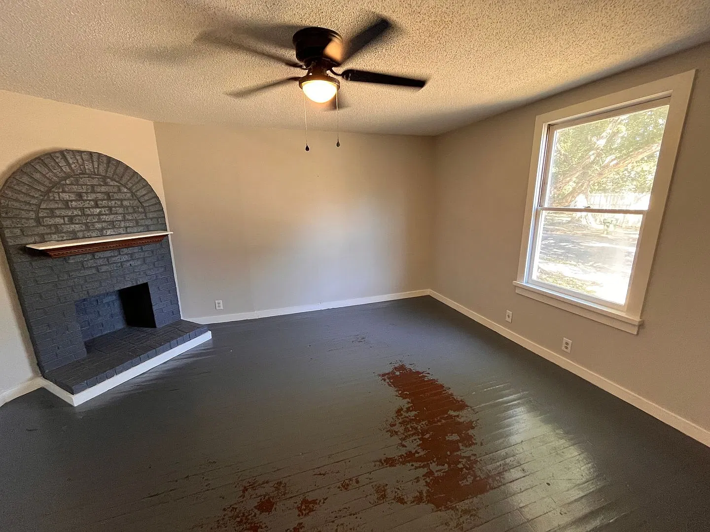 Charming & Peaceful 1-Bed, 1-Bath Home in the Heart of Huntsville! — Photo 3