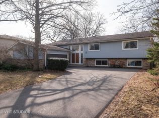 1212 Lynn Ter, Highland Park, IL 60035