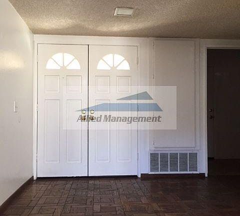 3rd image of 1630 Mankato Ct