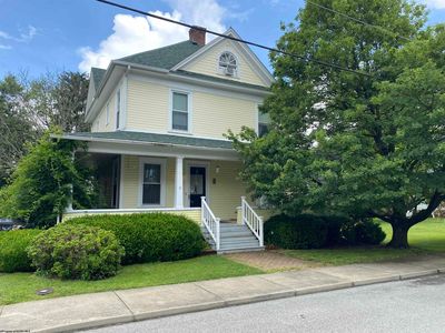 28 Central Ave, Buckhannon, WV, 26201