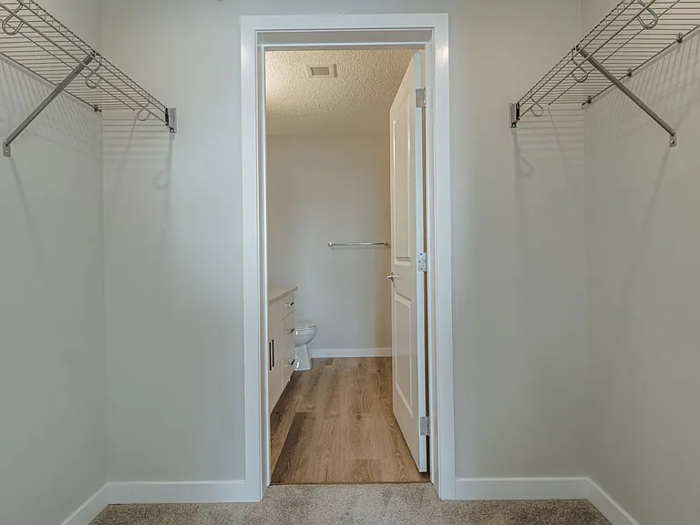 5530 Schonsee Dr NW — Photo 59