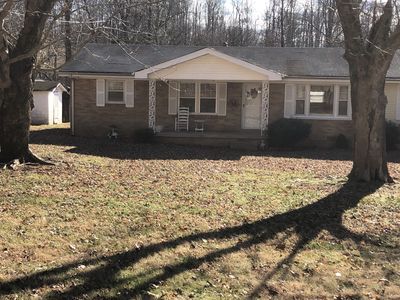 423 Scurlock Cemetery Ln, Waverly, TN, 37185