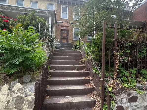 4516 Georgia Ave NW, Washington, DC 20011