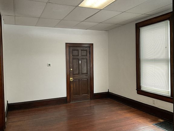 5th image of 623 W Washington Blvd #101