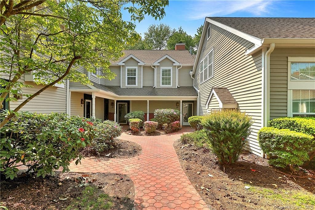 207 Mayfield Dr 207, Trumbull, CT 06611 Zillow
