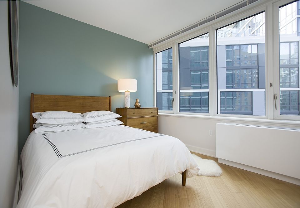 1st image of 4325 Hunter St APT 3415W