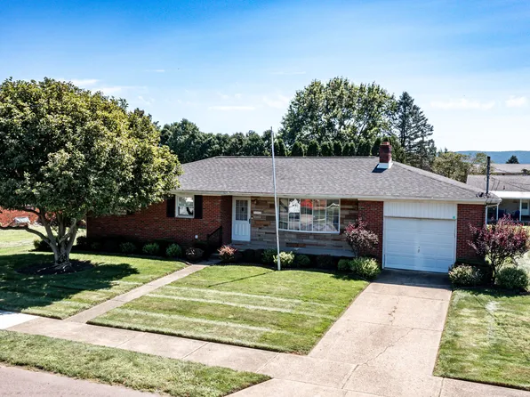 1048 Sunset Dr, Berwick, PA 18603