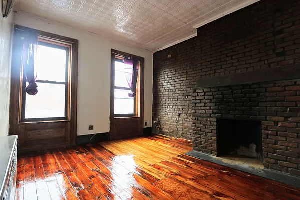 Rented by Empyreal Realty, Inc. | media 18