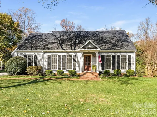 3524 Chevington Rd, Charlotte, NC 28226