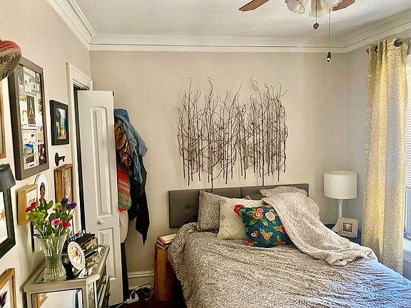 5th image of 2259 W Eastwood Ave APT 1S