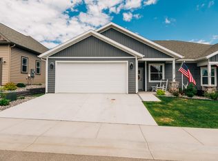 2039 Skyview West Dr, Sheridan, WY 82801