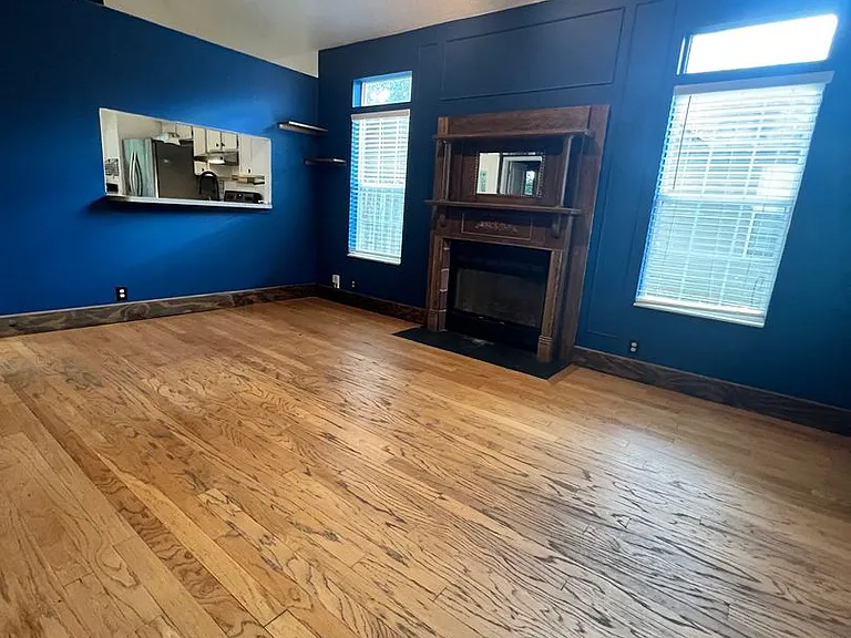 5918 Colchester Dr — Photo 2