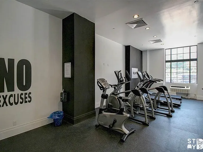 1035 Fulton St #3C — Photo 17
