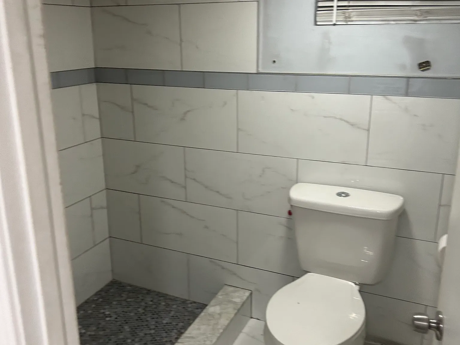 1 bed, 450 sqft, $1,200 — Photo 4