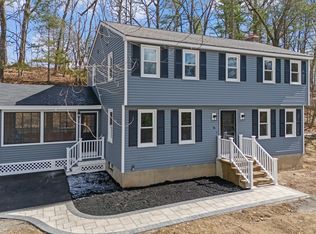 25 Rock Rd, Tyngsboro, MA 01879