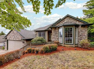 15901 SW Oriole Ct, Sherwood, OR 97140