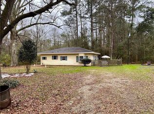 19470 Schlumbrecht Rd, Covington, LA 70435