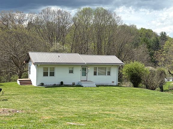 2nd image of 1374 Powder Branch Rd