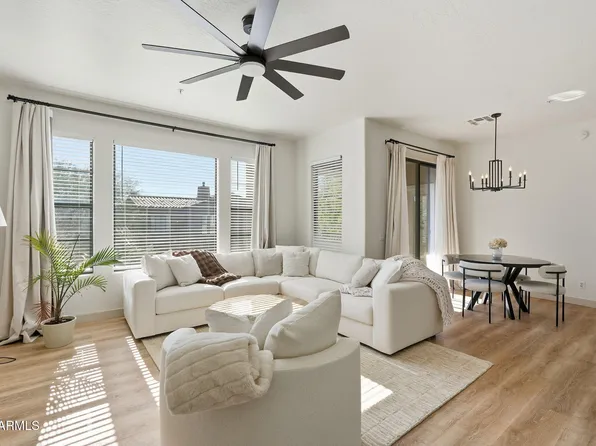 19550 N GRAYHAWK Drive #2060, Scottsdale, AZ 85255