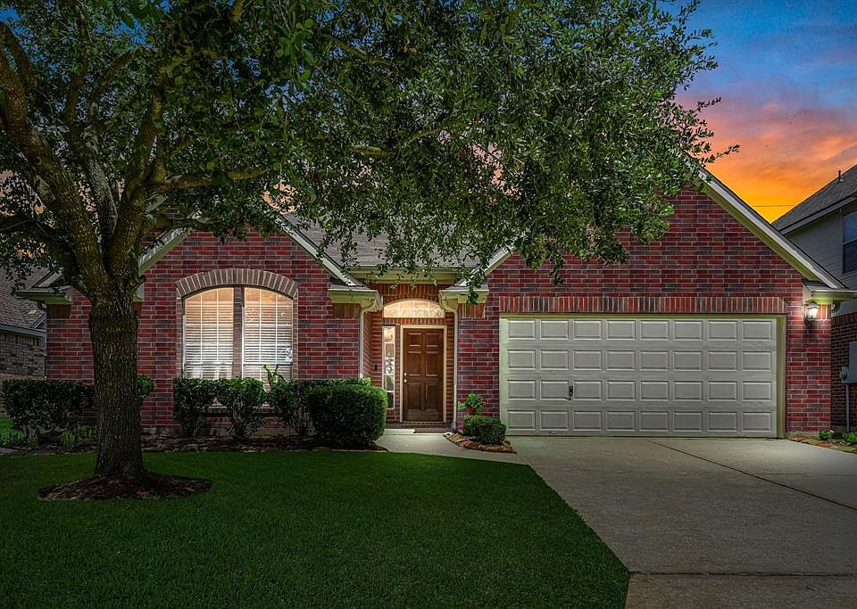 1st image of 12246 Camden Meadow Dr