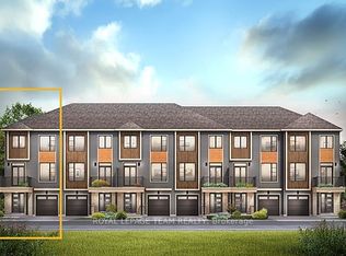 208 Visionary Ln, Ottawa, ON K2W0M2