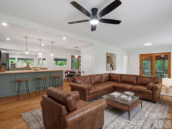 2nd image of 455 Rocky Springs Hts