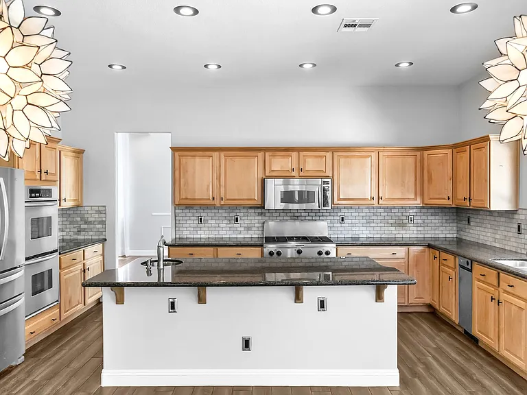 296 Doe Run Cir — Photo 176