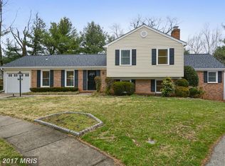 6 Hardwicke Pl, Rockville, MD 20850