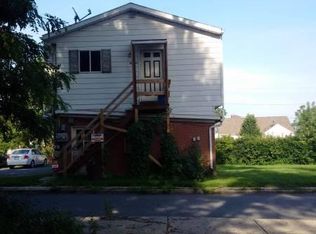171 S Pine St #A, Nazareth, PA 18064