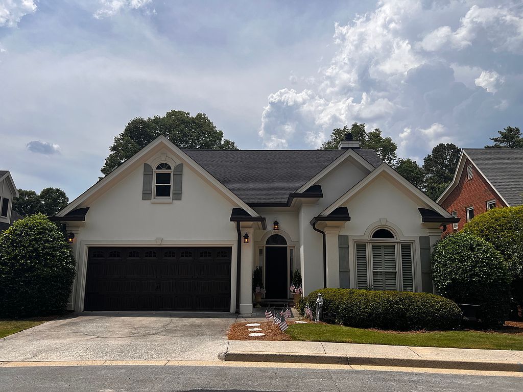 149 Vinings Ct SE - Property Image