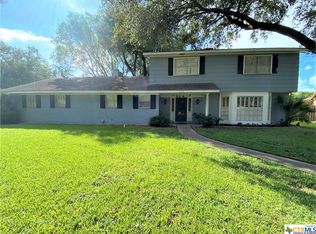 105 Dover Dell, Victoria, TX 77904
