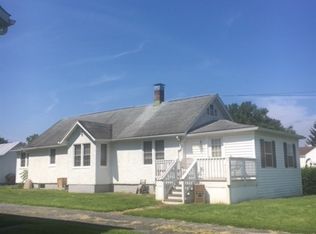 467 W Old Cross Rd, New Market, VA 22844