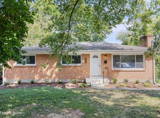 5913 Colebrooke Ln, Louisville, KY 40219
