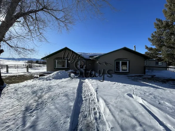 2 Hawk Ln, Sheridan, WY 82801