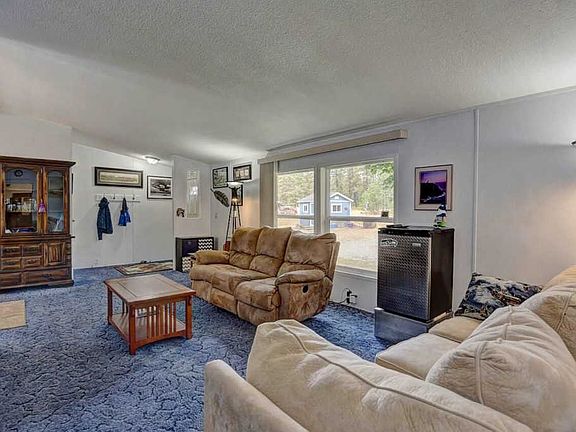 3rd image of 17912 S Lois Dr