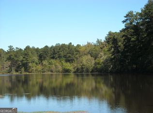 2 Rivers Rd, Fayetteville, GA 30214