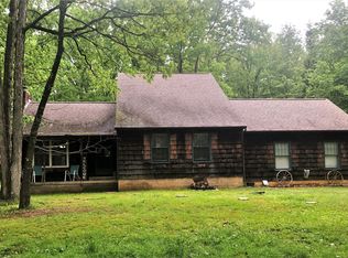 313 Tomhicken Rd, Sugarloaf, PA 18249