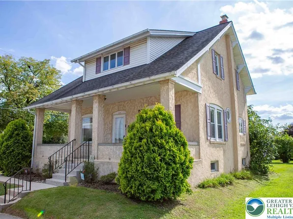 158 S 5th St, Coplay, PA 18037
