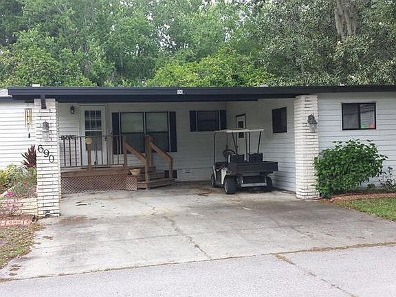 2nd image of 690 N Edgewater Dr