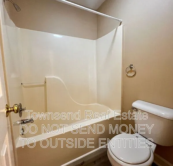 1027-2 Ancestry Dr — Photo 16